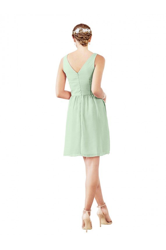 v-Neckline Short Knee Length Chiffon Cocktail Bridesmaid Dress Bristol