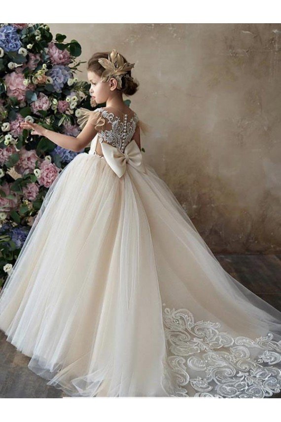Champagne Ball Gown Sweetheart Chapel Train Sleeveless Flower Girl Dress Bristol